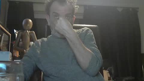 munch10 online show from March 2, 2025, 1:15 am