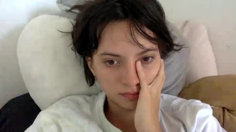 Snapshot of munchi_ chatting on January 7, 2025, 1:57 pm online show from January 7, 2025, 1:57 pm