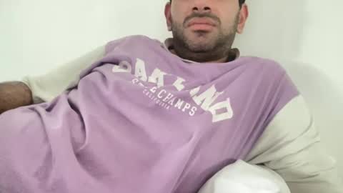 munnabobby2008 online show from January 31, 2025, 6:57 am