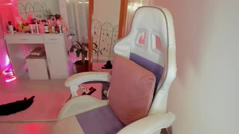 Murat online show from December 18, 2025, 12:00 pm