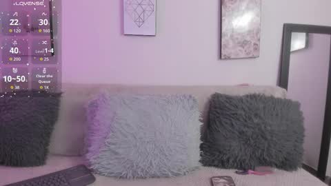 muriell_69 online show from September 25, 2025, 10:46 pm