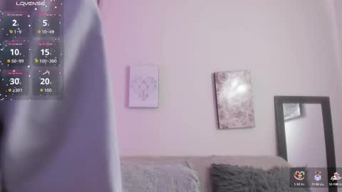 muriell_69 online show from October 7, 2025, 10:07 pm