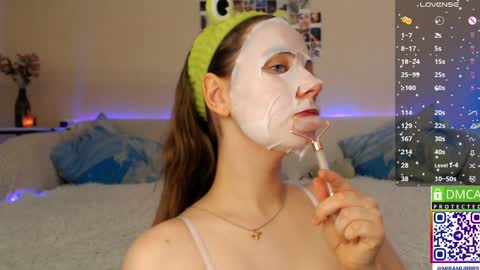 Snapshot of murrrworren chatting on January 28, 2025, 5:32 am Mira online show from January 28, 2025, 5:32 am