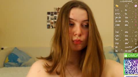 Snapshot of murrrworren chatting on January 30, 2025, 6:32 pm Mira online show from January 30, 2025, 6:32 pm