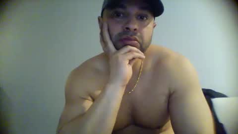 Snapshot of muscle794 chatting on February 23, 2026, 2:09 am Cool Traveler online show from February 23, 2026, 2:09 am