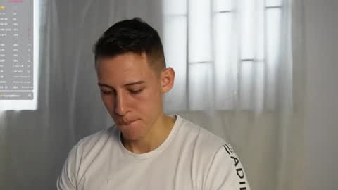 muscle_king_cum online show from January 6, 2026, 4:11 pm