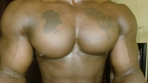 musclegod23 online show from February 12, 2026, 2:12 pm