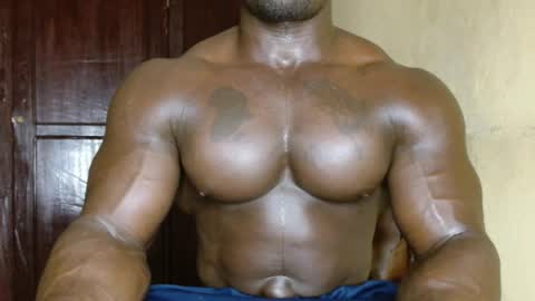 musclegod23 online show from March 25, 2026, 1:11 am