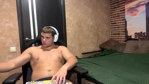 Snapshot of musclephantom chatting on June 7, 2026, 9:07 pm Egor online show from June 7, 2026, 9:07 pm