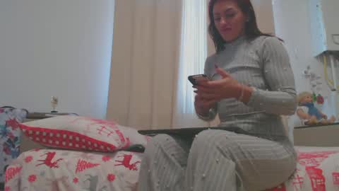 MusclesQueen online show from January 14, 2025, 1:38 pm