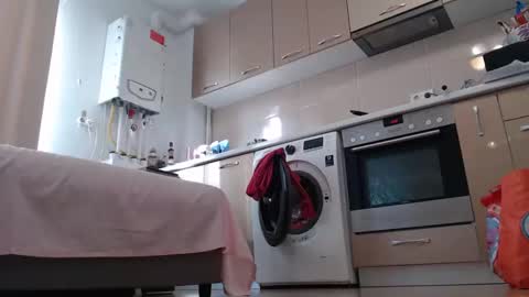 MusclesQueen online show from January 30, 2025, 11:55 am