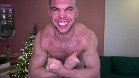 Snapshot of muscularfriend chatting on January 24, 2025, 10:11 am Ivan online show from January 24, 2025, 10:11 am