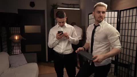 Snapshot of muscularfriend chatting on February 23, 2025, 3:29 pm Ivan online show from February 23, 2025, 3:29 pm