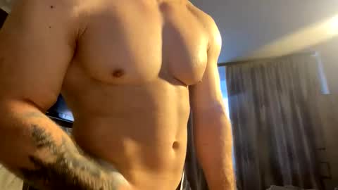 muscularjuggler online show from January 11, 2026, 3:11 am