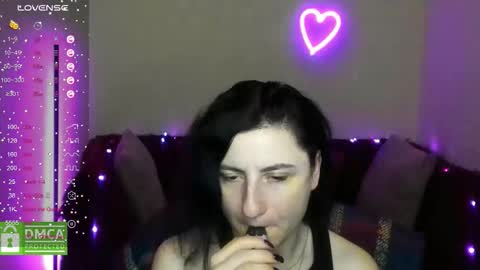 Jenya online show from December 15, 2025, 7:07 pm