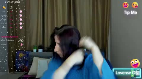 Snapshot of muse_kity_jeneva chatting on November 3, 2025, 6:25 am Jeneva online show from November 3, 2025, 6:25 am