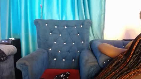 Snapshot of muse_melanin chatting on February 17, 2026, 8:11 am Milly online show from February 17, 2026, 8:11 am