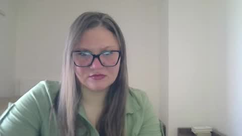 Snapshot of musechic_wild chatting on July 30, 2026, 7:29 am musechic_wild online show from July 30, 2026, 7:29 am