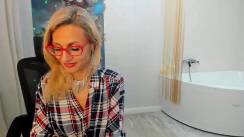 Diana online show from January 10, 2025, 5:34 pm