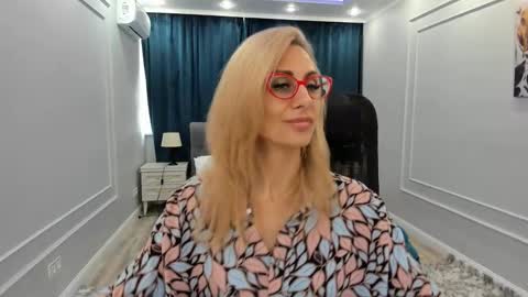 Diana online show from March 10, 2025, 11:32 am