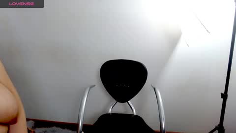 Mussa Hott online show from December 27, 2024, 4:04 am