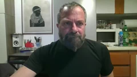 Snapshot of muzungu5 chatting on November 12, 2025, 11:36 pm muzungu5 online show from November 12, 2025, 11:36 pm