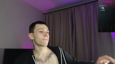 Snapshot of mvpzxc chatting on October 12, 2025, 7:35 pm 1x1 online show from October 12, 2025, 7:35 pm