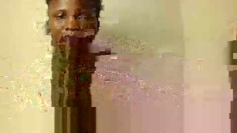 mwekas568403 online show from October 18, 2025, 7:03 pm