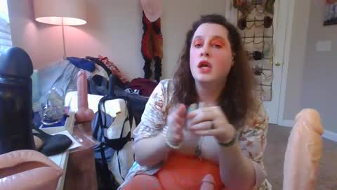 Snapshot of mxsissycharlotte chatting on December 11, 2024, 8:39 pm Mx Charlotte online show from December 11, 2024, 8:39 pm