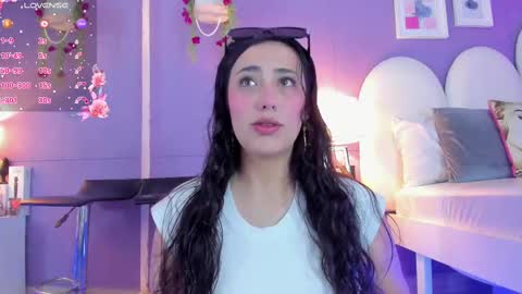 Snapshot of my_aleja_ chatting on November 1, 2025, 12:51 pm my_aleja_ online show from November 1, 2025, 12:51 pm