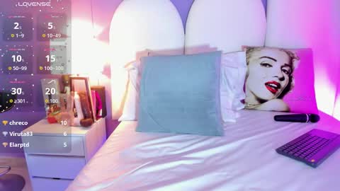 Snapshot of my_aleja_ chatting on November 6, 2025, 3:13 pm my_aleja_ online show from November 6, 2025, 3:13 pm