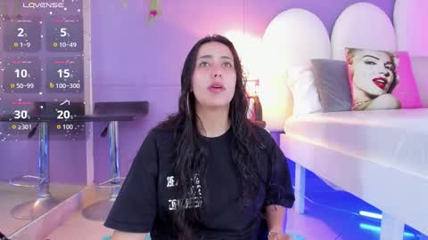 Snapshot of my_aleja_ chatting on November 9, 2025, 1:53 pm my_aleja_ online show from November 9, 2025, 1:53 pm