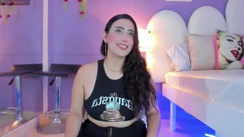 Snapshot of my_aleja_ chatting on November 15, 2025, 2:02 pm my_aleja_ online show from November 15, 2025, 2:02 pm