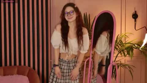 Mary online show from December 22, 2025, 12:46 pm