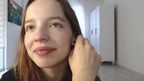 Snapshot of my_mia_ chatting on December 21, 2024, 2:15 pm MIA I will be here Monday Wednesday Thursday Saturday online show from December 21, 2024, 2:15 pm