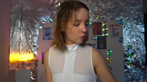 Snapshot of my_mia_ chatting on November 5, 2025, 1:22 pm MIA I will be here Monday Wednesday Thursday Saturday online show from November 5, 2025, 1:22 pm