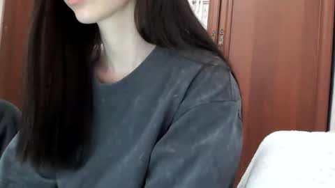 JIN online show from February 26, 2025, 10:47 am