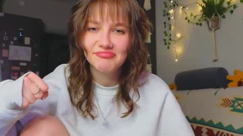  PARIS   online show from December 18, 2024, 9:14 am