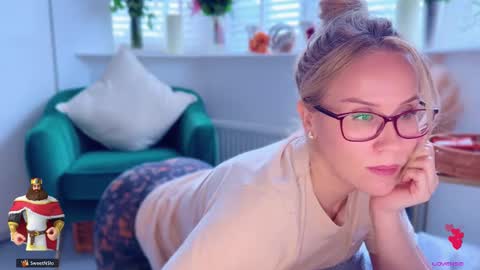 Mya-be Yours P online show from October 23, 2025, 4:17 pm