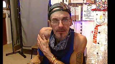 Snapshot of mycock4u247 chatting on December 25, 2024, 4:44 am LA MARIPOSA DE MARICOPA online show from December 25, 2024, 4:44 am