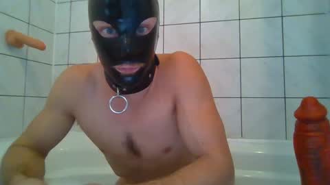 Snapshot of mydarkshadow chatting on September 16, 2025, 8:21 pm Shadow online show from September 16, 2025, 8:21 pm