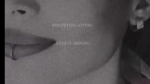 Snapshot of mydoc_lolac chatting on November 17, 2025, 9:20 pm Lola online show from November 17, 2025, 9:20 pm