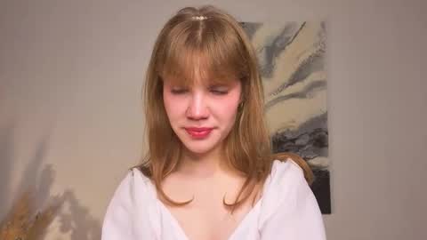 Mira  online show from November 7, 2025, 4:01 am