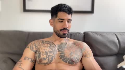 Snapshot of myke_esthetic chatting on December 14, 2024, 5:47 pm Myke esthetic online show from December 14, 2024, 5:47 pm