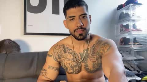 Snapshot of myke_esthetic chatting on October 14, 2025, 5:47 pm Myke esthetic online show from October 14, 2025, 5:47 pm