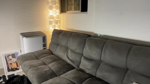 Myke esthetic online show from April 7, 2026, 4:57 am