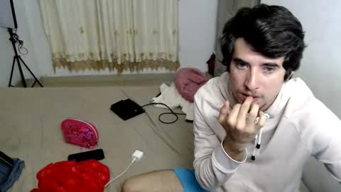 mike online show from September 22, 2025, 1:29 am