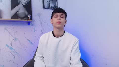 Snapshot of mykelcano chatting on January 6, 2026, 1:37 pm Mykel online show from January 6, 2026, 1:37 pm