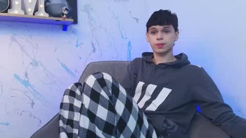 Snapshot of mykelcano chatting on January 13, 2026, 1:16 pm Mykel online show from January 13, 2026, 1:16 pm