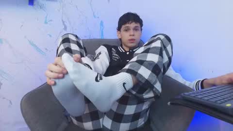 Snapshot of mykelcano chatting on February 7, 2026, 2:54 pm Mykel online show from February 7, 2026, 2:54 pm